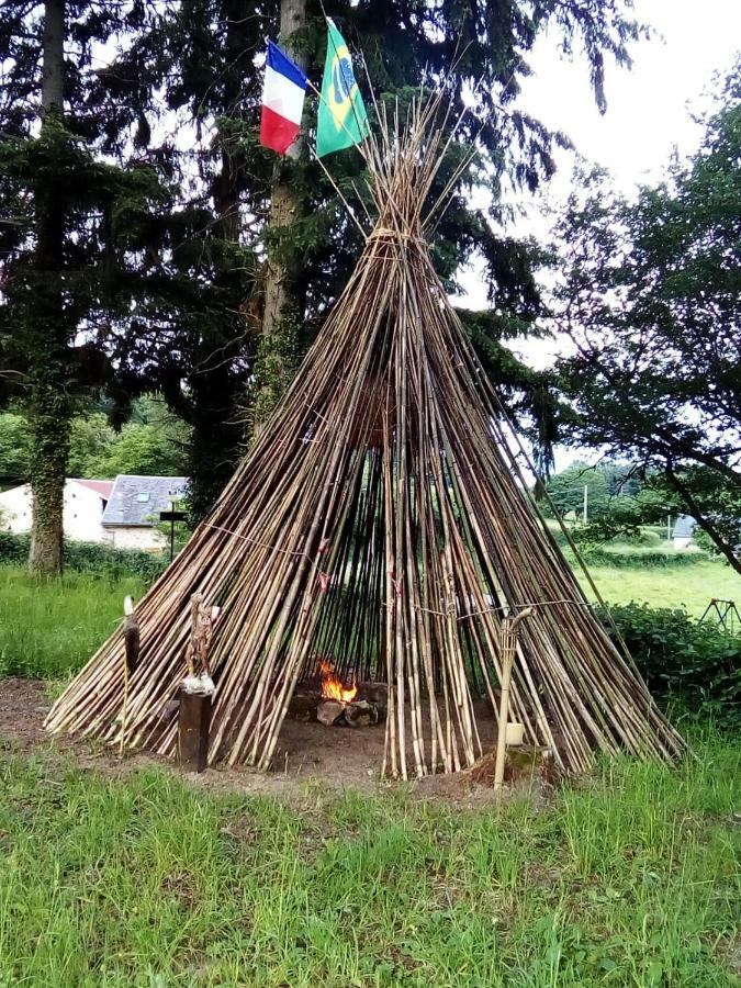 Holiday home Roulotte Maisonthiers *