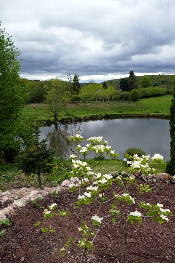 Roulotte Maisonthiers Holiday home Blanot (Cote-d'Or)